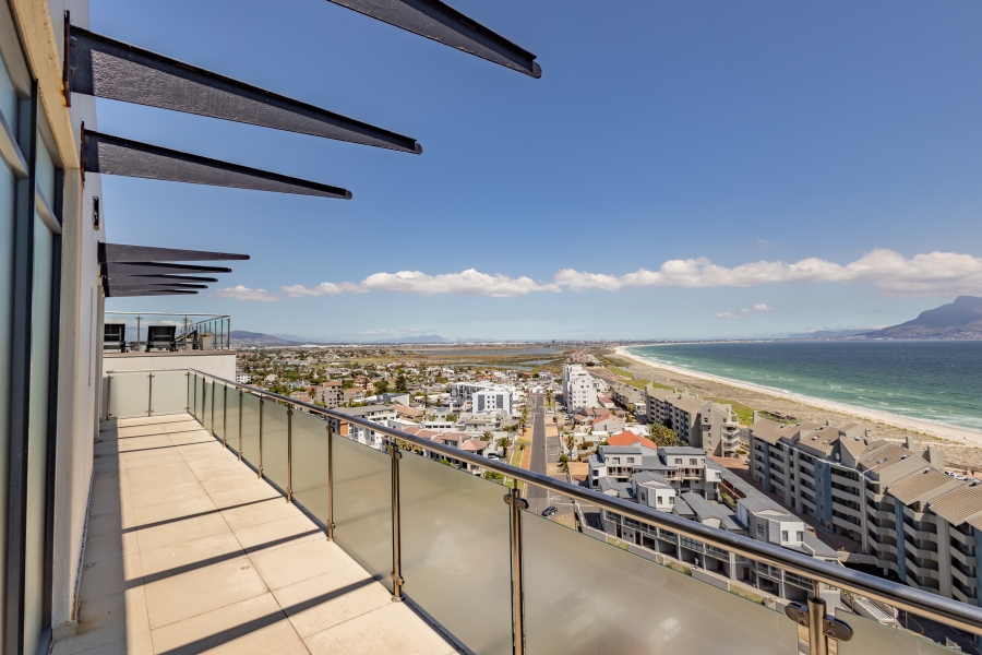 3 Bedroom Property for Sale in Waves Edge Western Cape